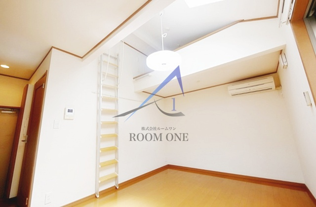 リヴィエールの寝室|寝室です。