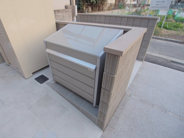 シャーメゾン　カルパのロビー