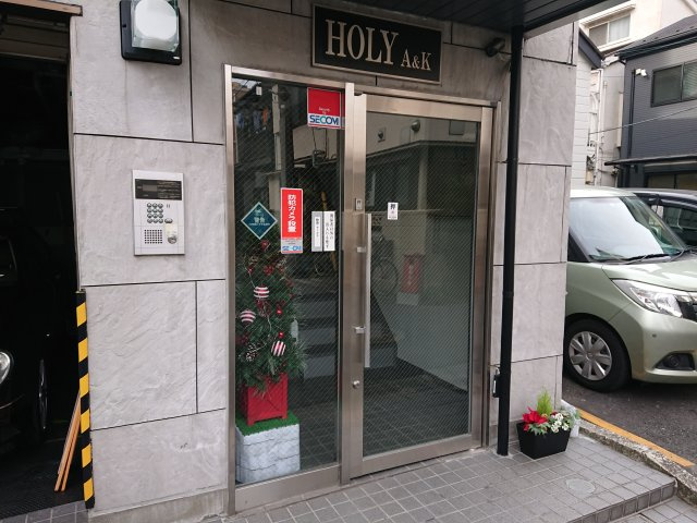 葛飾区新小岩１丁目の賃貸マンションのエントランス