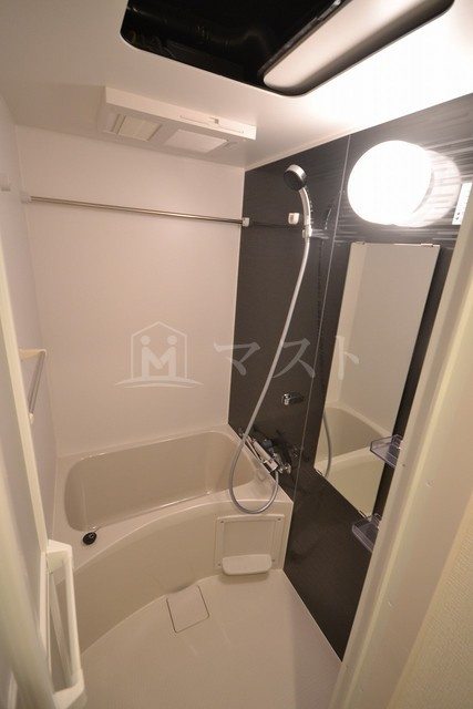 スワンズシティ中之島クロスの浴室