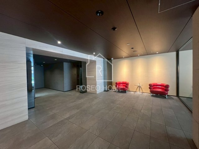 レオンコンフォート本町東Ⅲのロビー