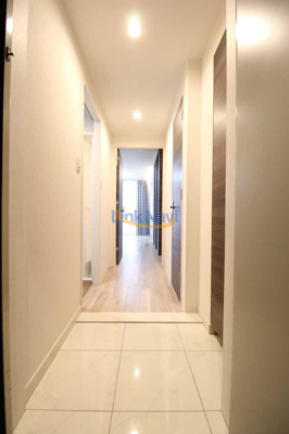 【玄関】 | サンレムート江坂3rd