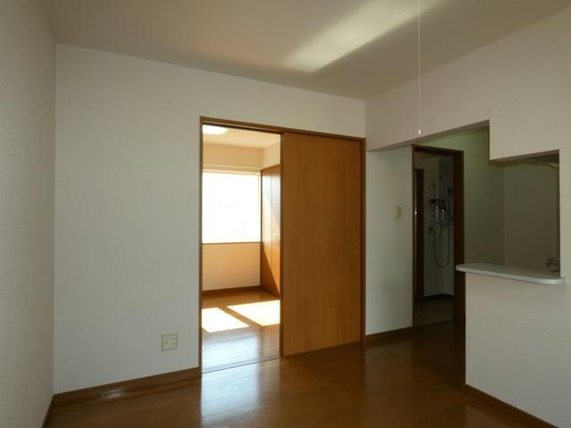 メゾンシエルブウルの居間・リビング