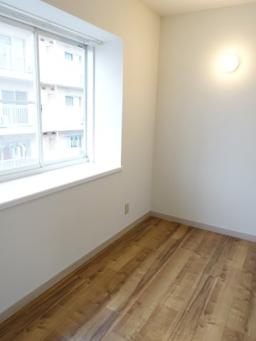 クレセントヴィラージュ東明の内装