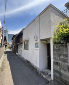 大津市浜町の店舗事務所の外観