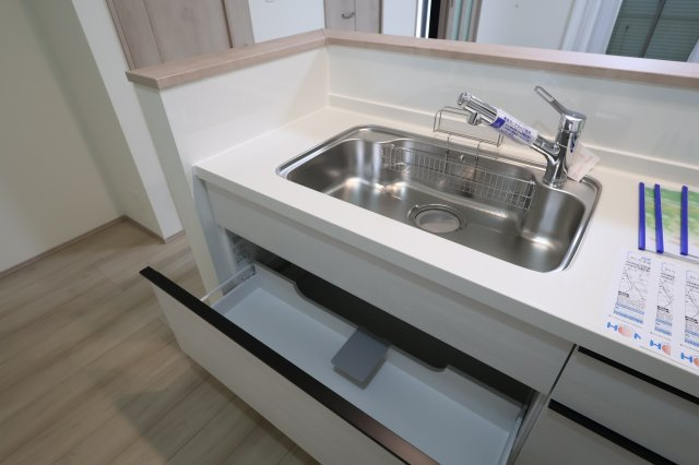 《仲介手数料無料》見沼区大字御蔵1248-16新築一戸建てハートフルタウンのキッチン