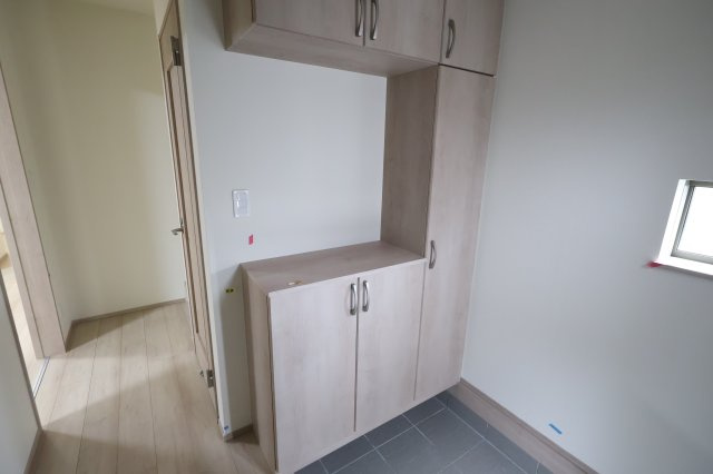 《仲介手数料無料》見沼区大字御蔵1248-16新築一戸建てハートフルタウンの玄関