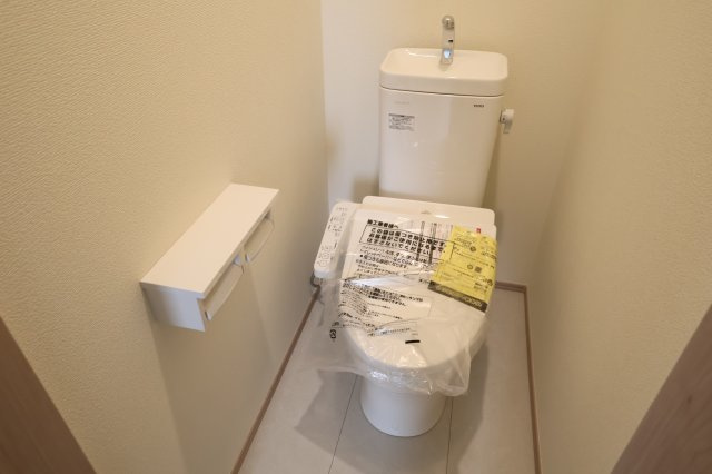 《仲介手数料無料》見沼区大字御蔵1248-16新築一戸建てハートフルタウンのトイレ