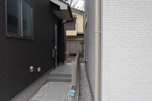 《仲介手数料無料》見沼区大字御蔵1248-16新築一戸建てハートフルタウンの外観