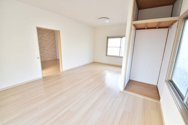 浜井アパートの寝室