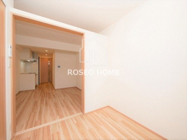 レオンコンフォート本町クレセントの居間・リビング|同マンション別部屋：参考写真