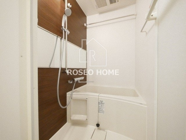 レオンコンフォート本町クレセントの浴室|同マンション別部屋：参考写真