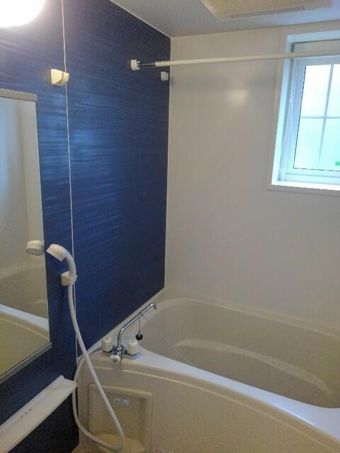 プリムローズの浴室|同施工会社別建物写真