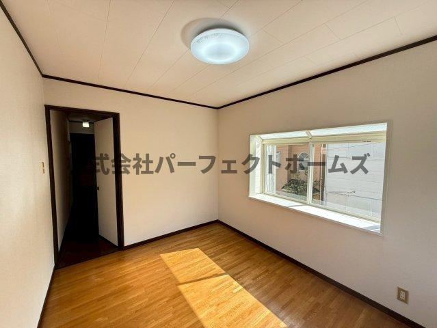 国松町8戸建　賃貸の居間・リビング|おしゃれなリビングです