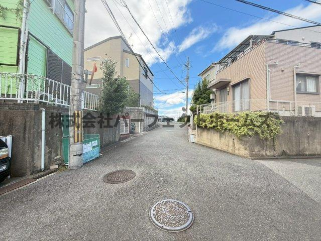 国松町8戸建　賃貸の周辺