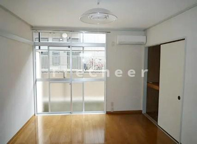 【寝室】 | クレストハイツ