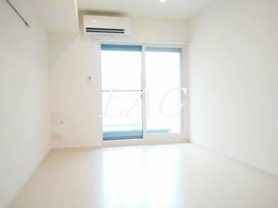 【居間・リビング】 | リブリ・西鶴間 | 洋室のお部屋です。