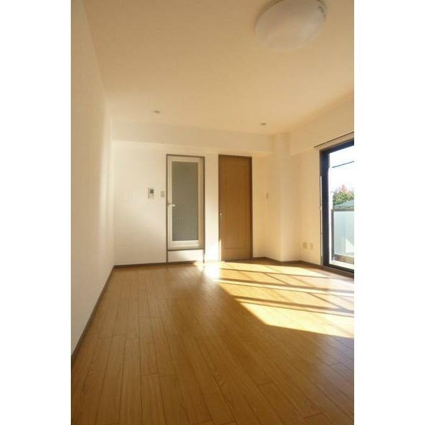 コンソロール1の寝室