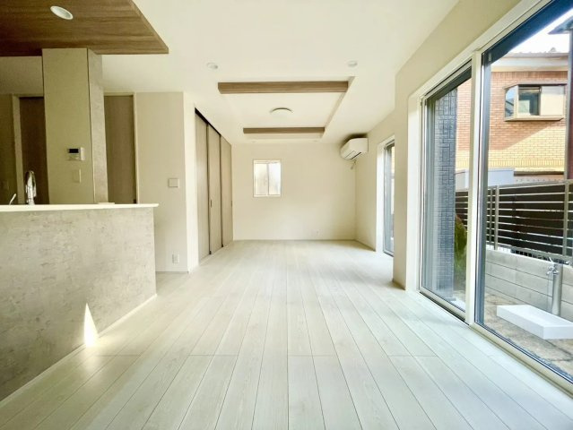 練馬区大泉町2丁目　長期優良住宅　省エネ大型邸宅の外観