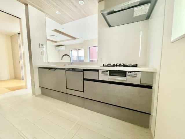 練馬区大泉町2丁目　長期優良住宅　省エネ大型邸宅のキッチン