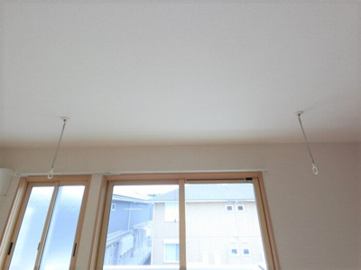 【内装】 | ピア･アベニュー Ｃ | LDK 室内物干し