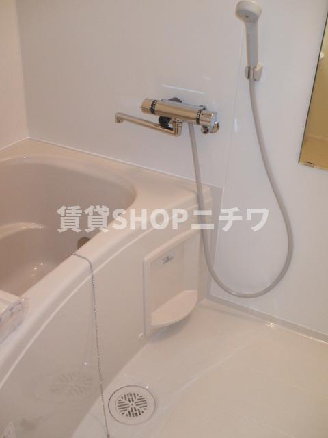 渋谷本町レジデンスの浴室