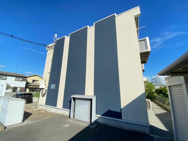 加古川市尾上町安田のアパートの外観