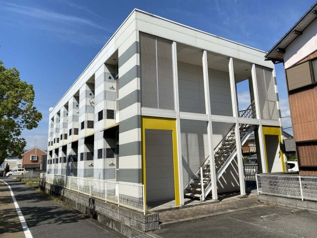 加古川市尾上町安田のアパートの外観