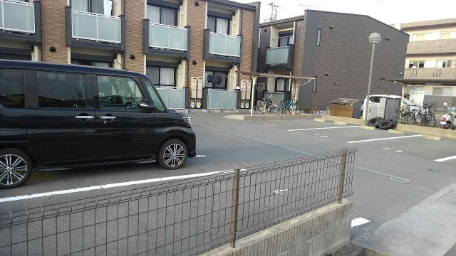 加古川市野口町良野のアパートのその他|駐車場完備