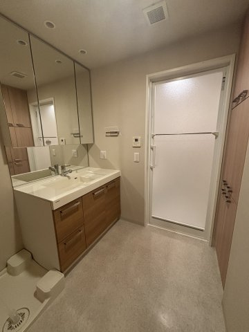 メープル御影山手セレヴィの独立洗面台|2025年9月撮影