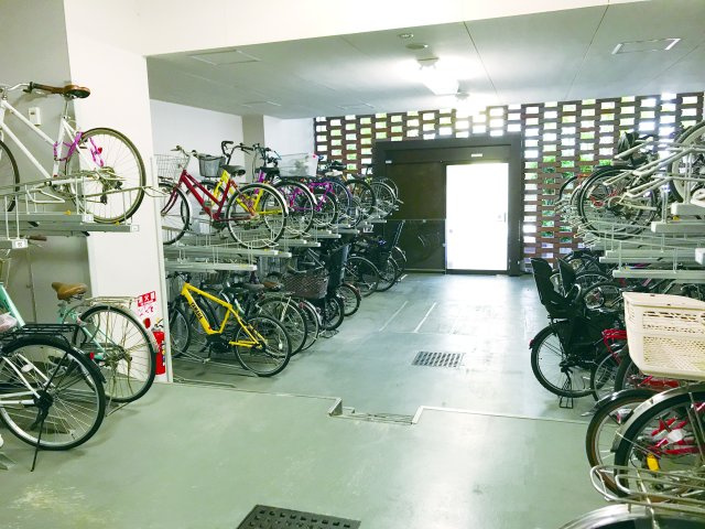 ザ・パークハウス神戸トアロードの駐輪場