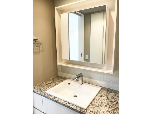 ザ・パークハウス神戸トアロードの独立洗面台|独立洗面化粧台が付いています