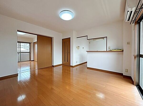 スプリングウェルの居間・リビング