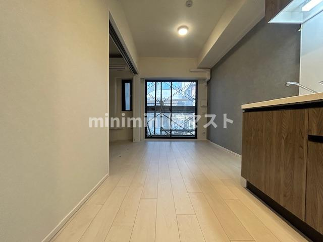 スプランディッド弁天町DUEの居間・リビング