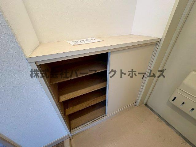 枚方日光ハイツの収納|こまごまとしたものを収納できそうですね