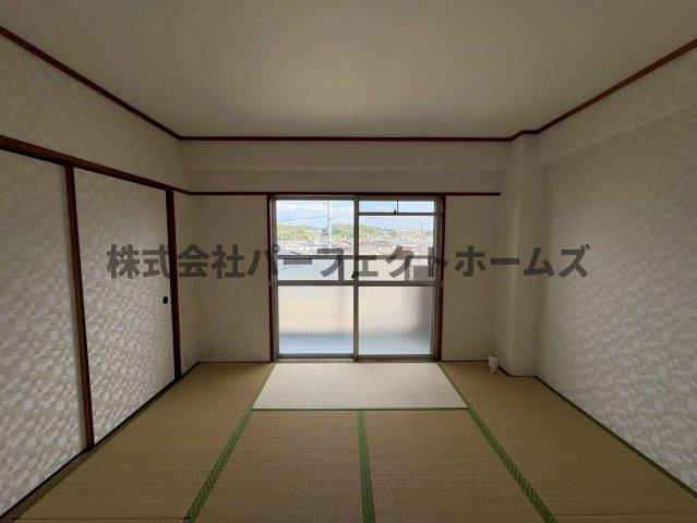 枚方日光ハイツの和室|畳の上でゆっくりとくつろげる和室です