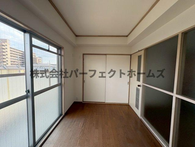 枚方日光ハイツの洋室|広々とした洋室です