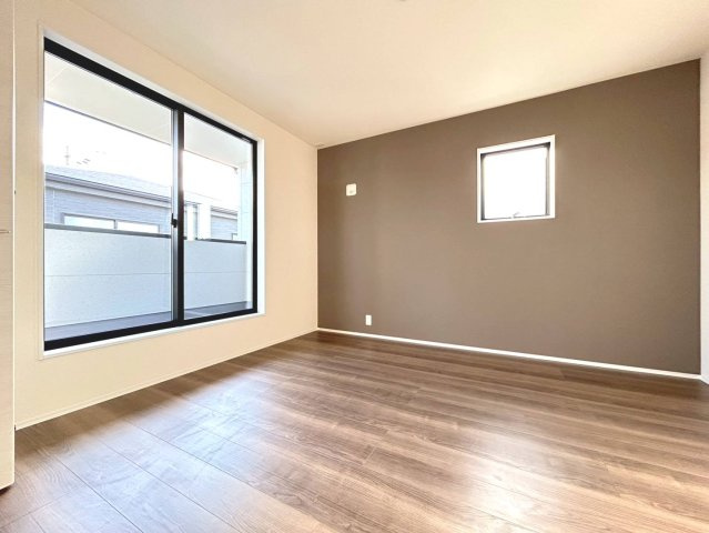 リーブルガーデン　一宮市今伊勢町第六　全4区画分譲の寝室|すべての居室にはたっぷり収納できる大型のクローゼット、各室に２４時間換気システムを設置しています。
排気ファンから低風量で24時間強制排気し、家の中の空気をいつも新鮮に保ちます。
