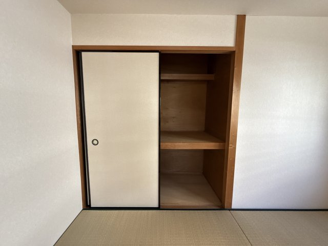 メゾン嵐山の収納