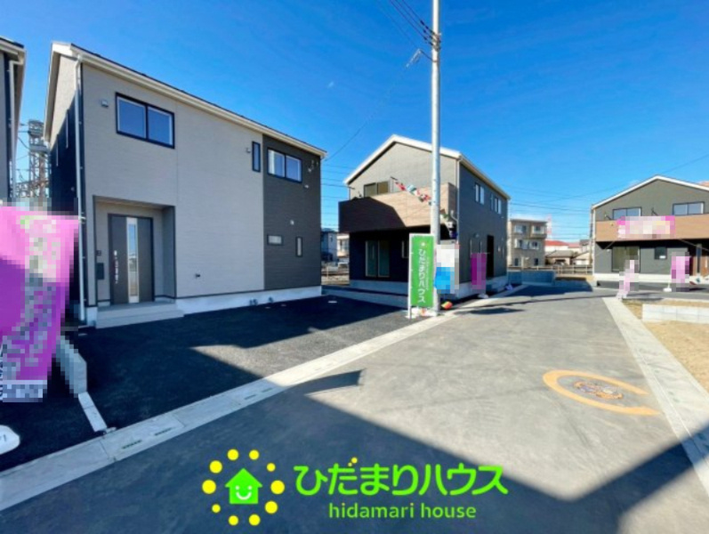 宮代町百間第８　新築一戸建て　04　クレイドルガーデンの前面道路含む現地写真