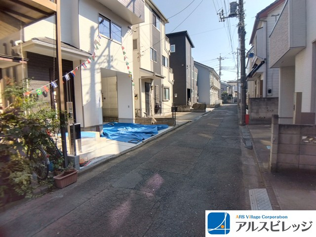 新築/富士見市上沢１丁目の前面道路含む現地写真