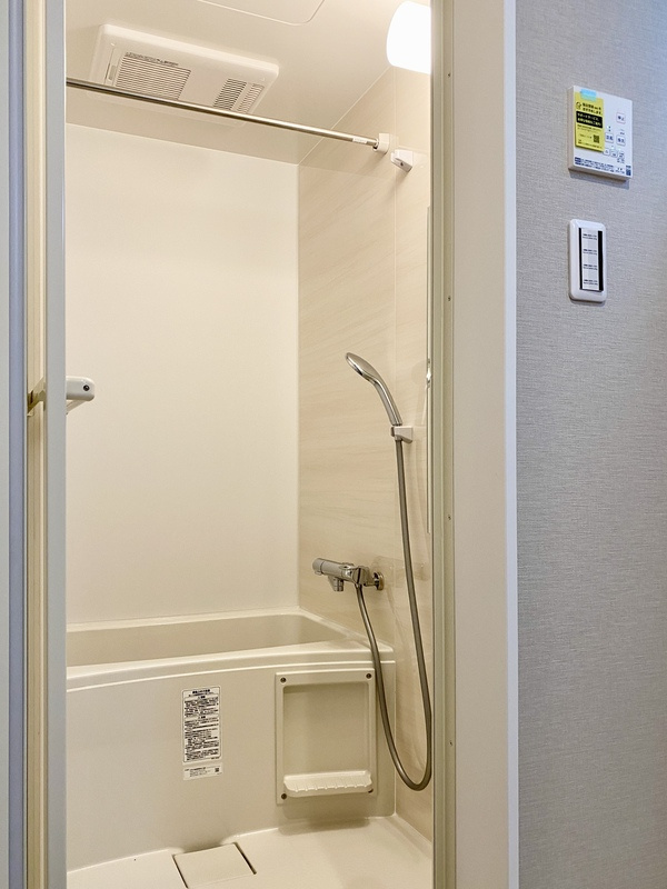 多摩市鶴牧６丁目のアパートの浴室