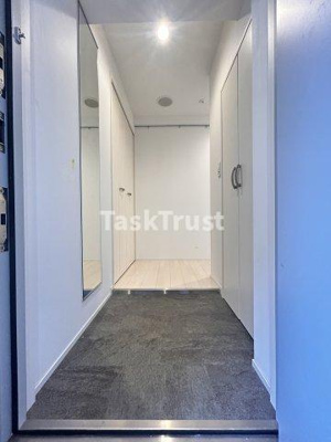 【玄関】 | グラシア堺筋本町