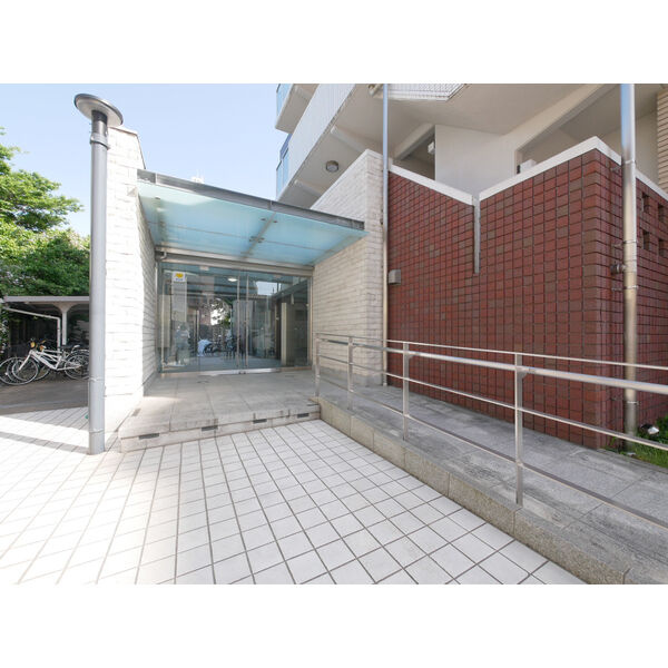 シーム・ドエル筒井　名古屋市賃貸　仲介手数料無料のエントランス