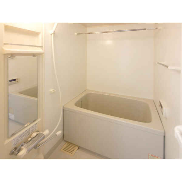 シーム・ドエル筒井　名古屋市賃貸　仲介手数料無料の浴室