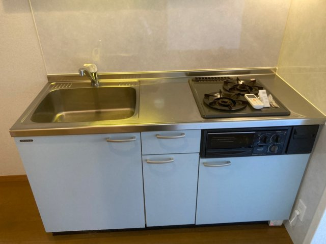 コーポ日の里壱番館のキッチン|キッチンでお料理をお楽しみください