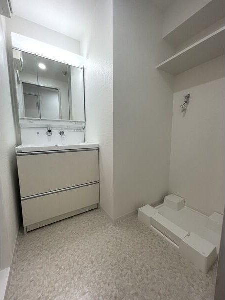 パークハイム日比野の独立洗面台|使いやすい独立洗面台です