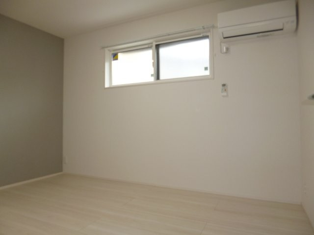 VIA-GRANDEの寝室|洋室