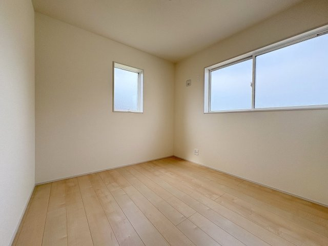 八潮市木曽根　新築戸建　全1棟の洋室|同施工会社の参考写真になります。