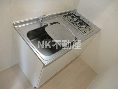 【キッチン】 | ハーモニーテラス御厨中（八戸ノ里賃貸） | コンパクトなキッチンで掃除もラクラク